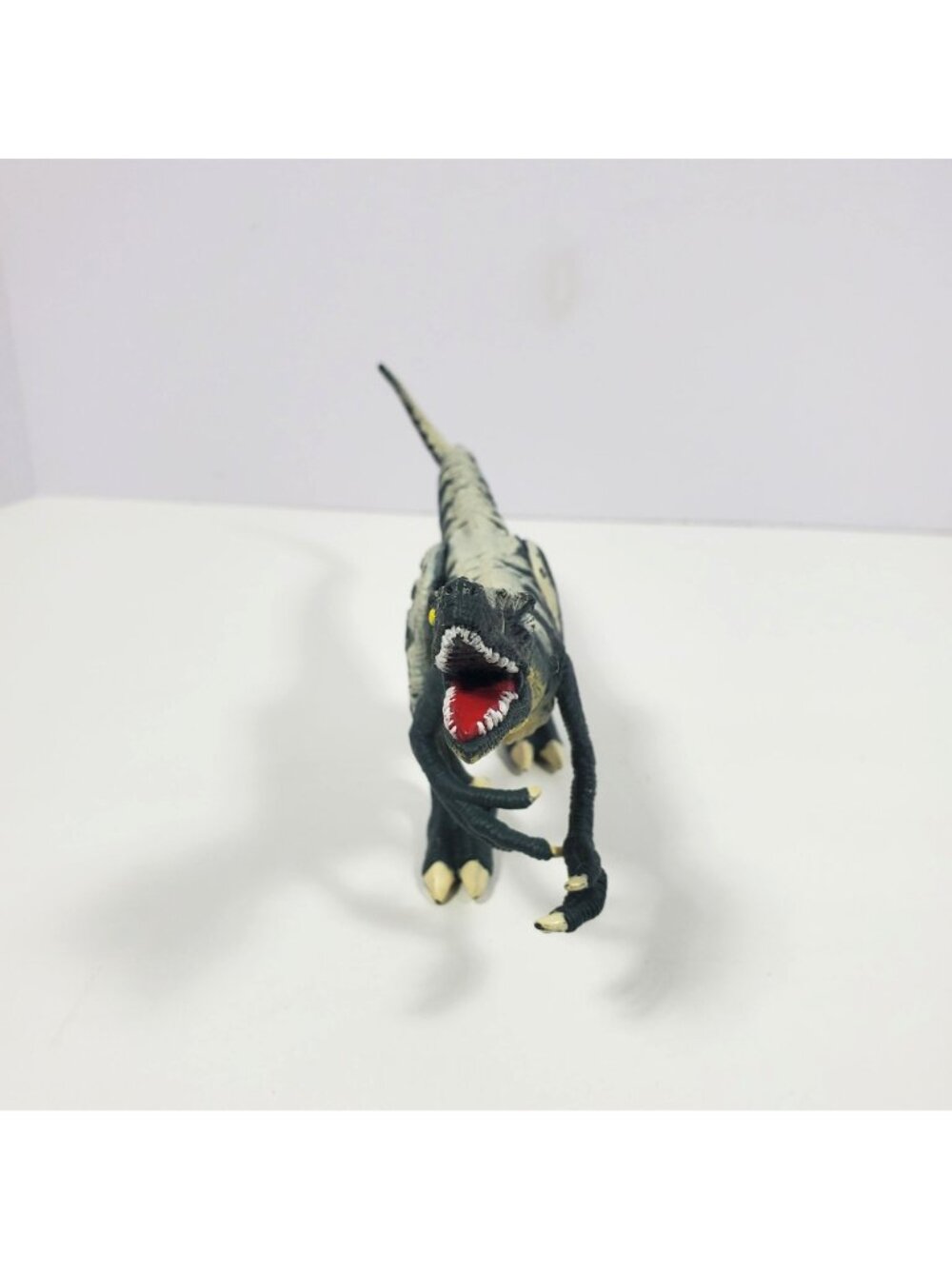 Velociraptor Cyclops Dinosaur Jurassic Park 1997 UCS Amblin - Picture 11 of 16